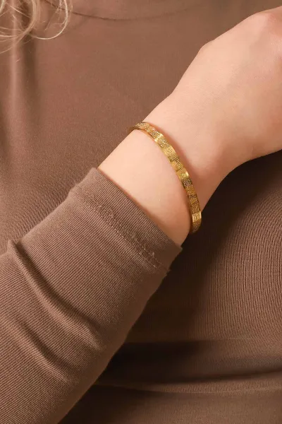Gold Üzeri Ayetel Kürsi Yazılı  Kelepçe Çelik  Bilezik 423858