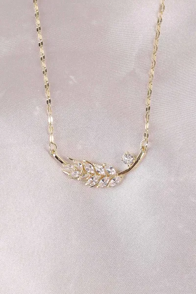 Gold Yaprak Model Taşlı Şık Kolye 498416