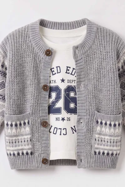 Gri (1-5 Yaş) Baskılı Badili Kilim Desenli Triko Hırkalı Kot Pantolonlu Erkek Çocuk 3'lü Takım 500992