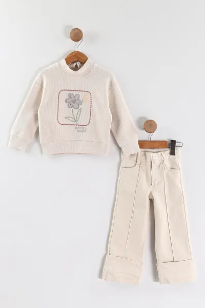 Gri (1-5 Yaş) Kapitone Çiçek Nakışlı Yelekli    Gabardin Pantolonlu  Kız Çocuk 3'lü Takım 443845