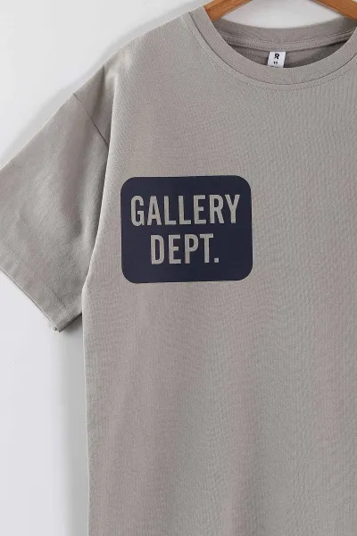Gri (10-14 Yaş)Gallerye  Baskılı  Tişört ve Şortlu Penye Erkek Çocuk 2'li Takım 457186