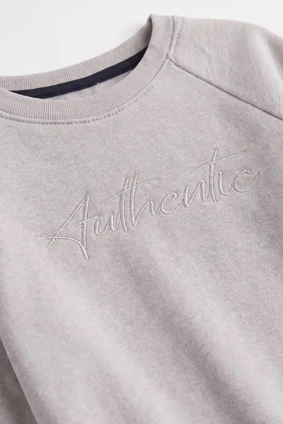 Gri (4-12 Yaş ) Authentic Nakışlı 3 İp Şardonlu Erkek Çocuk Sweatshirt 486635