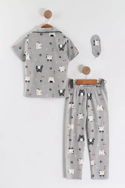 Gri (4-12 Yaş) Baskılı Kısa Kol Ön Düğmeli Göz Bandı Detaylı Kız Çocuk Pijama Takım 453255
