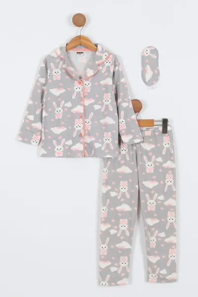 gri-4-12-yas-tavsan-baskili-on-dugmeli-goz-bandi-detayli-kiz-cocuk-pijama-takim-337920