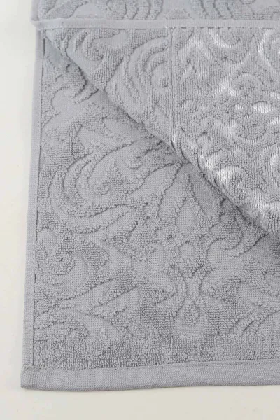 Gri 50x90 Cm Jakarlı Desenli Taç Havlu 460505