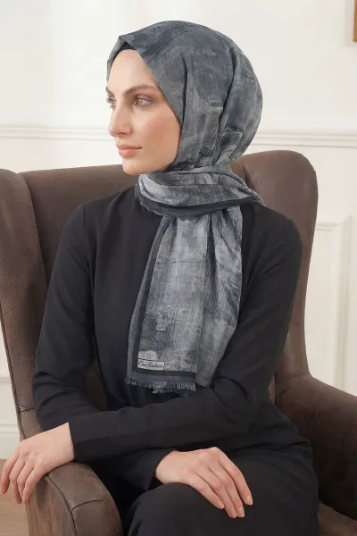 Gri 90x90 Cm Dijital Baskılı Desenli Flam Çekme Eşarp 428663