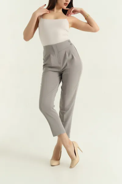 gri-beli-lastikli-dugmeli-dabil-bayan-havuc-pantolon-336738