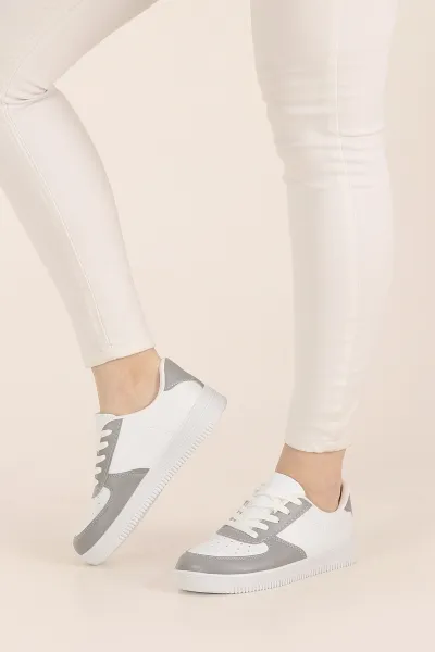Gri Beyaz Bağcıklı Kadın Spor Ayakkabı 422666