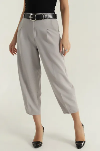 gri-cepli-pileli-kemerli-dabil-kadin-pantolon-402793