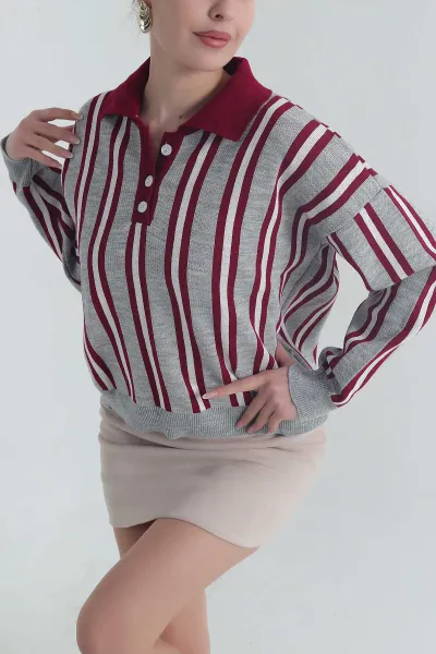 Gri Çizgili Polo Yaka Triko Kadın Kazak 401539