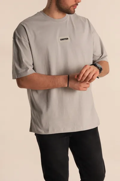 Gri Oversize Suprem Kumaş Plastik Baskı Detaylı Erkek Tişört 267362