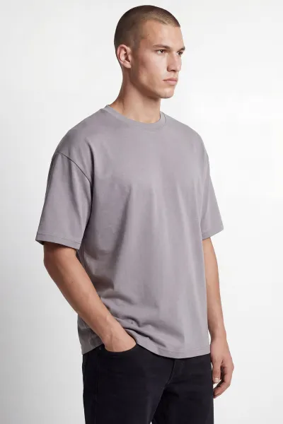 gri-oysho-kumas-oversize-bisiklet-yaka-erkek-tisort-438916