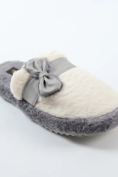 Gri Peluş Fiyonk Detaylı Kadın Ev Terliği 488419