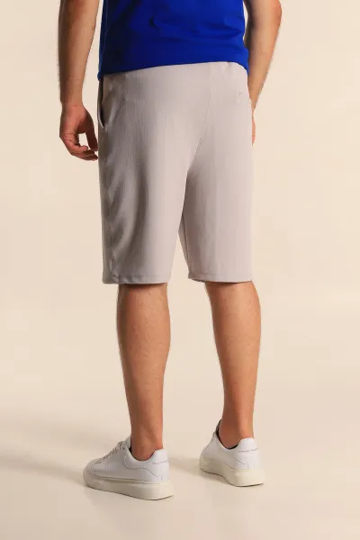 Gri Relaxed Fit Dokulu Belden Bağlamalı Erkek Şort 278908