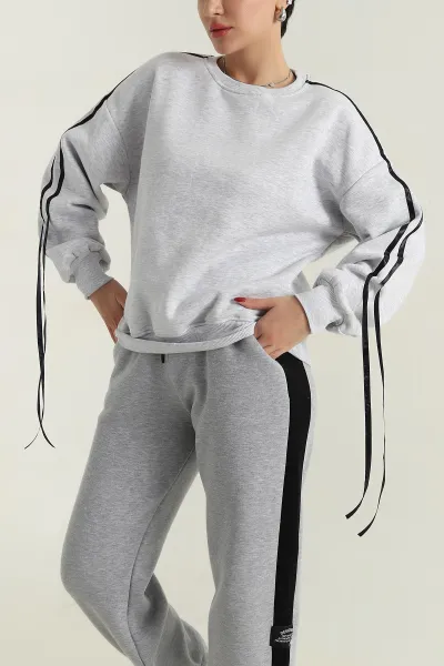 Gri Şerit Detay Şardonlu Üç İp Kadın Sweat 413801