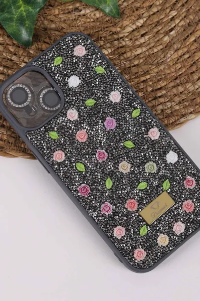 Gri TeknoCase İPhone 13 Uyumlu Rose Diamond Case Serisi Gül Desenli Lens Hediyeli Sert Silikon Telefon Kılıfı 450126