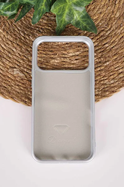 Gri TeknoCase İPhone 17 Pro Max Uyumlu Perfect Diamond Case Serisi Taşlı Lens Hediyeli Sert Silikon Telefon Kılıfı 480869