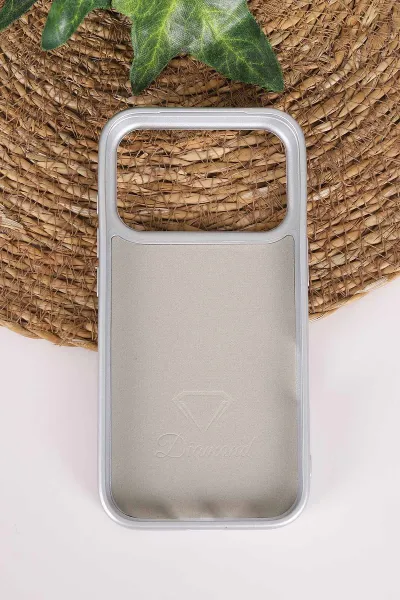 Gri TeknoCase İPhone 17 Pro Uyumlu Perfect Diamond Case Serisi Taşlı Lens Hediyeli Sert Silikon Telefon Kılıfı 480862