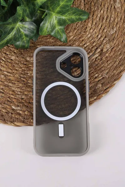 Gri TeknoCase İPhone 17 Uyumlu Wesley Case Serisi Magsafe Özellikli Transparan Sert Silikon Telefon Kılıfı 430661