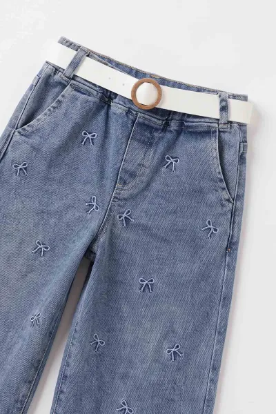 Gül Kurusu (1-5 Yaş) Fitilli Bodyli Leopar Peluş Yelekli Nakışlı Kot Pantolonlu Kız Çocuk 3lü Takım 495751