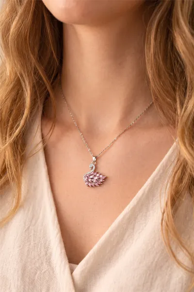 Gümüş Kuğu Figürlü Pembe Taşlı Çelik Kolye 481627