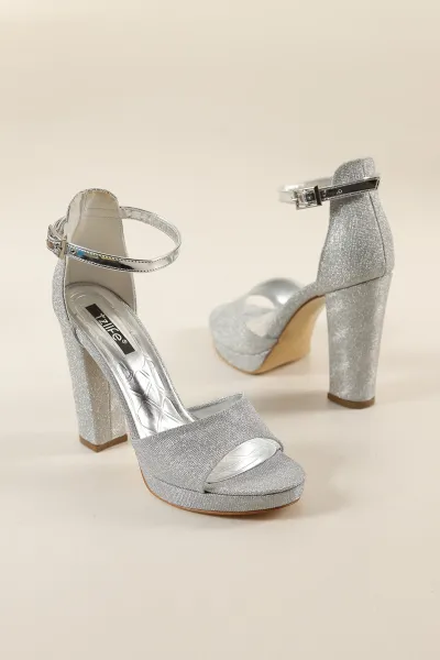 Gümüş Simli Bilek Kemerli Platform Topuklu Ayakkabı 265037