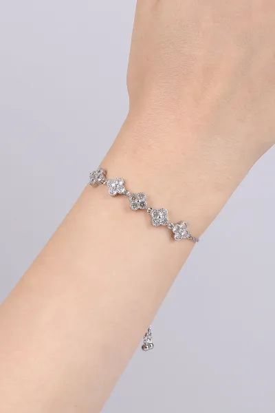 Gümüş Yonca  Figürlü Zirkon Taşlı Sıkıştırmalı  Bileklik 474810