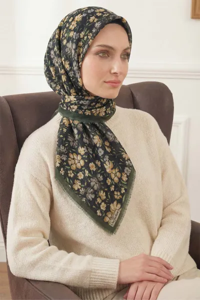 haki-90x90-cm-dijital-baskili-desenli-flam-cekme-esarp-428644