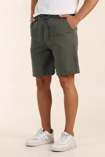 haki-regular-fit-cizgili-erkek-sort-385195