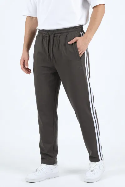 Haki Regular Fit Şerit Detaylı Fermuarlı Cepli Erkek Eşofman Altı 402378