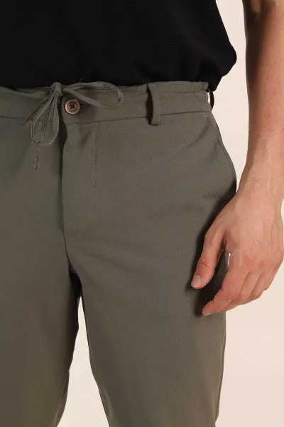Haki Relaxed Fit Bel Bağlamalı Duble Paça Erkek Kumaş Pantolon 368384