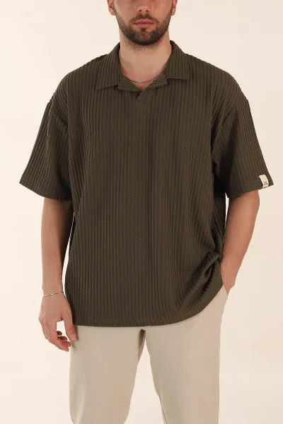 haki-relaxed-fit-waffle-dokulu-patli-polo-yaka-erkek-tisort-370296