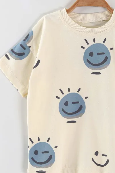 İndigo (1-5 Yaş) Emoji  Baskılı Tişörtlü ve Şortlu Süprem Erkek Çocuk Yazlık Takım 446235