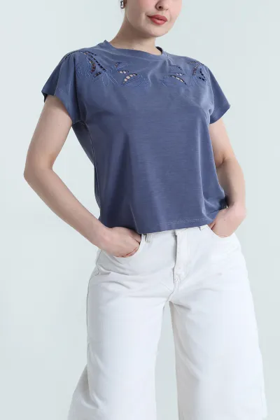İndigo Brode Nakışlı Pike Oysho Kadın Bluz 467062