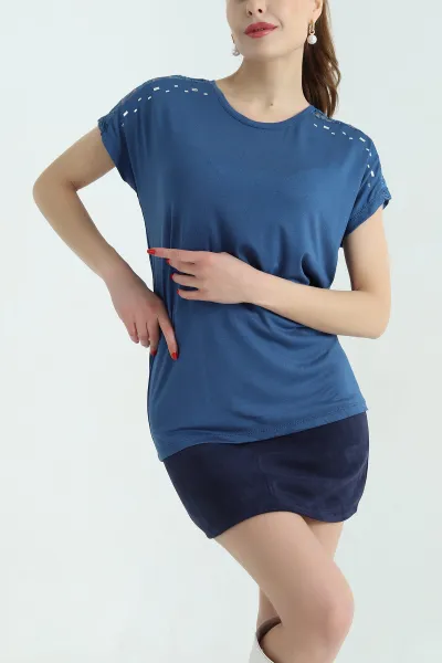 İndigo Güpürlü Taşlı Viskon Bluz 335913