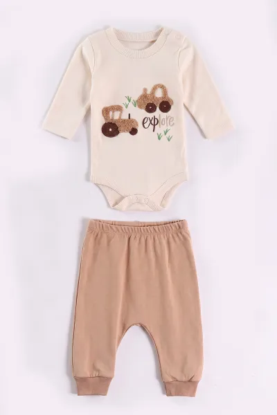 Kahve (0-9 Ay)  Araba Nakışlı Kapüşonlu Çıtçıtlı Hırkalı 3'lü Erkek Bebe Takım 475940