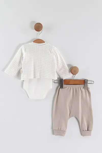 Kahve (0-9 Ay) Taçlı Ayı Nakışlı Zıbınlı ve Ceketli  Erkek Bebek 3'lü Takım 456346