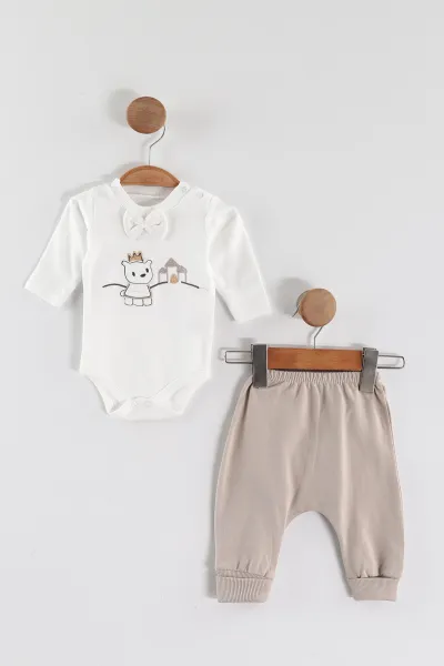 Kahve (0-9 Ay) Taçlı Ayı Nakışlı Zıbınlı ve Ceketli  Erkek Bebek 3'lü Takım 456346
