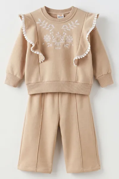 Kahve (1-4 Yaş)Önü Fırfır Yaka Nakışlı  3 İp Şardonlu Kız Çocuk&Bebek Kışlık Takım 500495