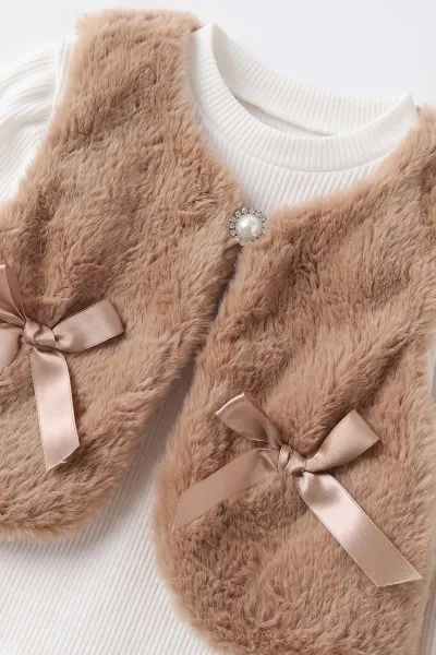 Kahve (1-5 Yaş) Fitilli Bodyli Leopar Peluş Yelekli Nakışlı Kot Pantolonlu Kız Çocuk 3lü Takım 495749