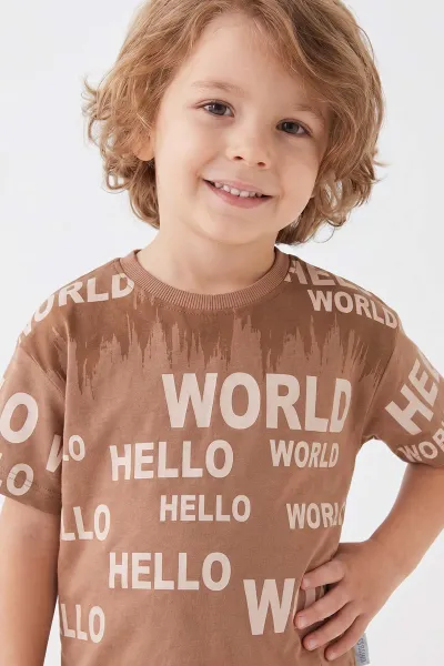 Kahve (1-5 Yaş) Word Baskılı   Tişörtlü   ve  Şortlu  Süprem  Erkek Çocuk Yazlık Takım 461630