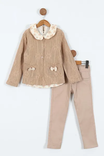 Kahve (1-9 Yaş)Çiçekli Müslin Gömlekli Örgü Hırkalı ve Pantolonlu   Kız Çocuk 3'lü Takım 413508
