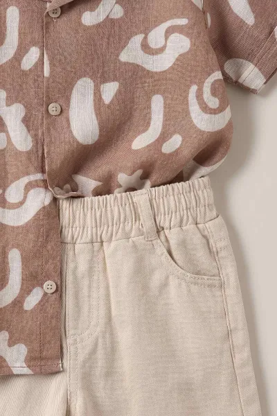 Kahve (2-10 Yaş)Desenli Keten Gömlekli Gabardin Şortlu Erkek Çocuk Yazlık Takım 465439