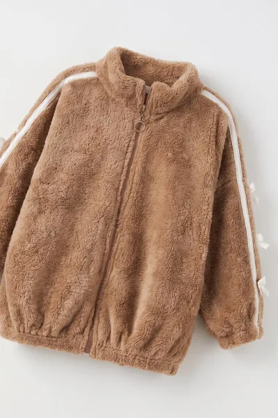 Kahve (5-11 Yaş) Kolları Biyeli Fiyonk Detaylı Peluş Kız Çocuk Hırka 497871