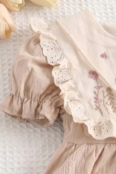Kahve (6-24 Ay)Yakası Nakışlı Fistolu Müslin Kız Bebek Elbise 467273