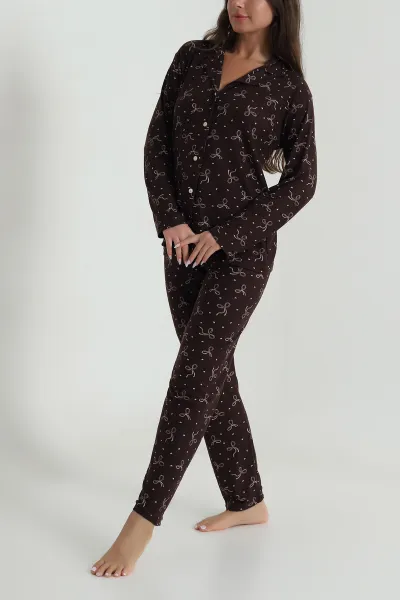 kahve-dugmeli-suet-kadin-pijama-takimi-486269