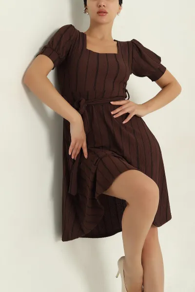Kahve Kırınkıl Kumaş Kare Yaka Kadın Elbise 368160