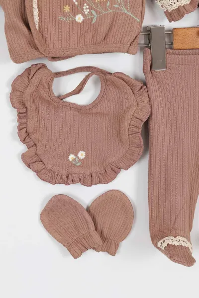 Kahverengi (0-3 Ay)Çiçek Nakışlı Kız Bebek 5'li Zıbın Set 330790