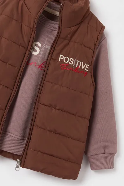 Kahverengi (1-5 Yaş)  3 İp Şardonlu   Baskılı Sweatli  Positive  Nakışlı Yelekli  Erkek Çocuk 3'lü Takım 498194