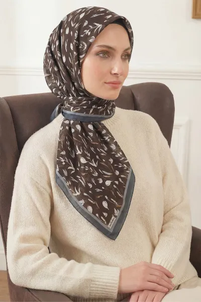 Kahverengi 90x90 Cm Dijital Baskılı Desenli Tülbent Eşarp 428559